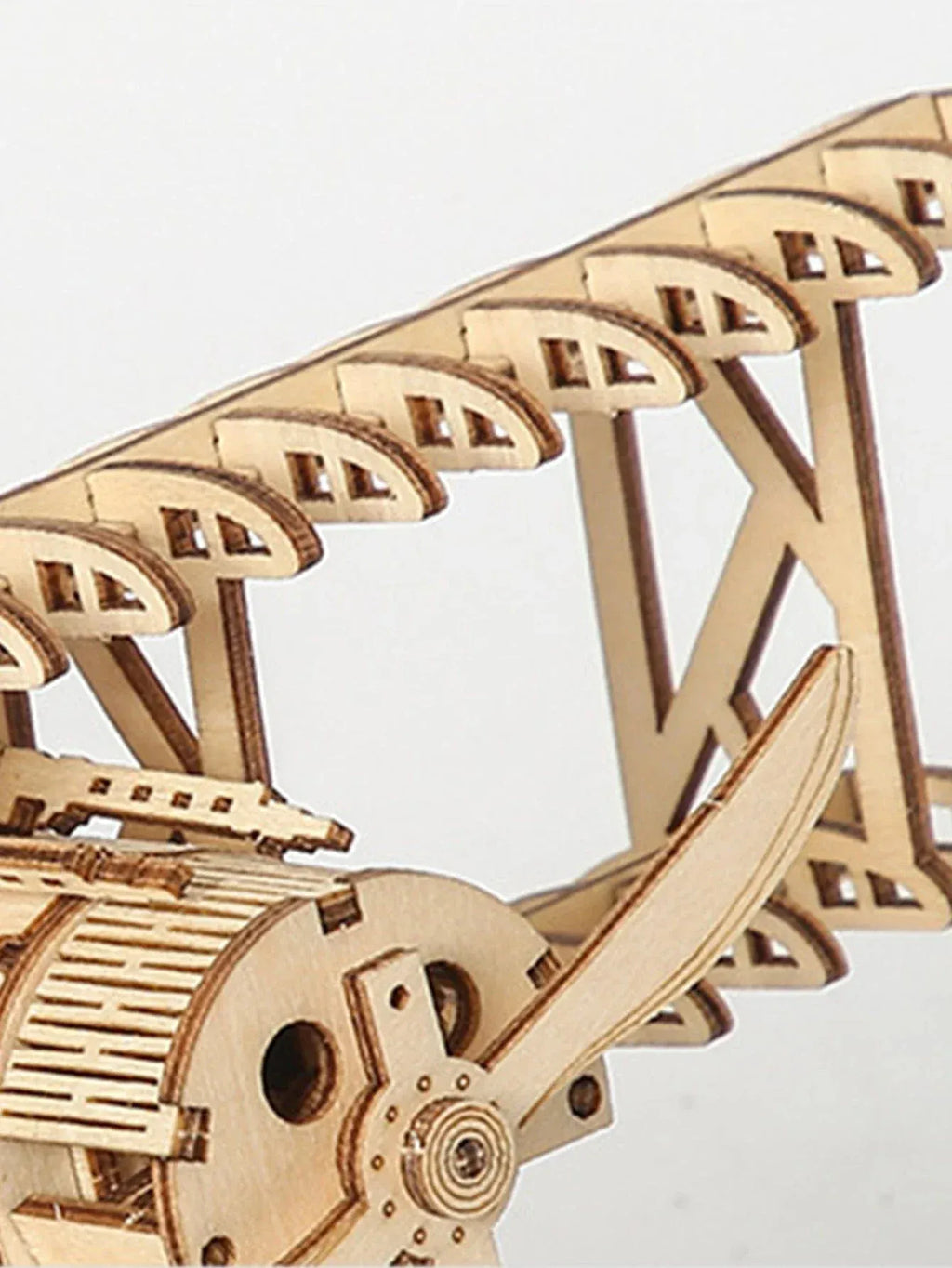 Maquette Bois Avion : Découvrez nos offres exclusives et survolez l'ordinaire !