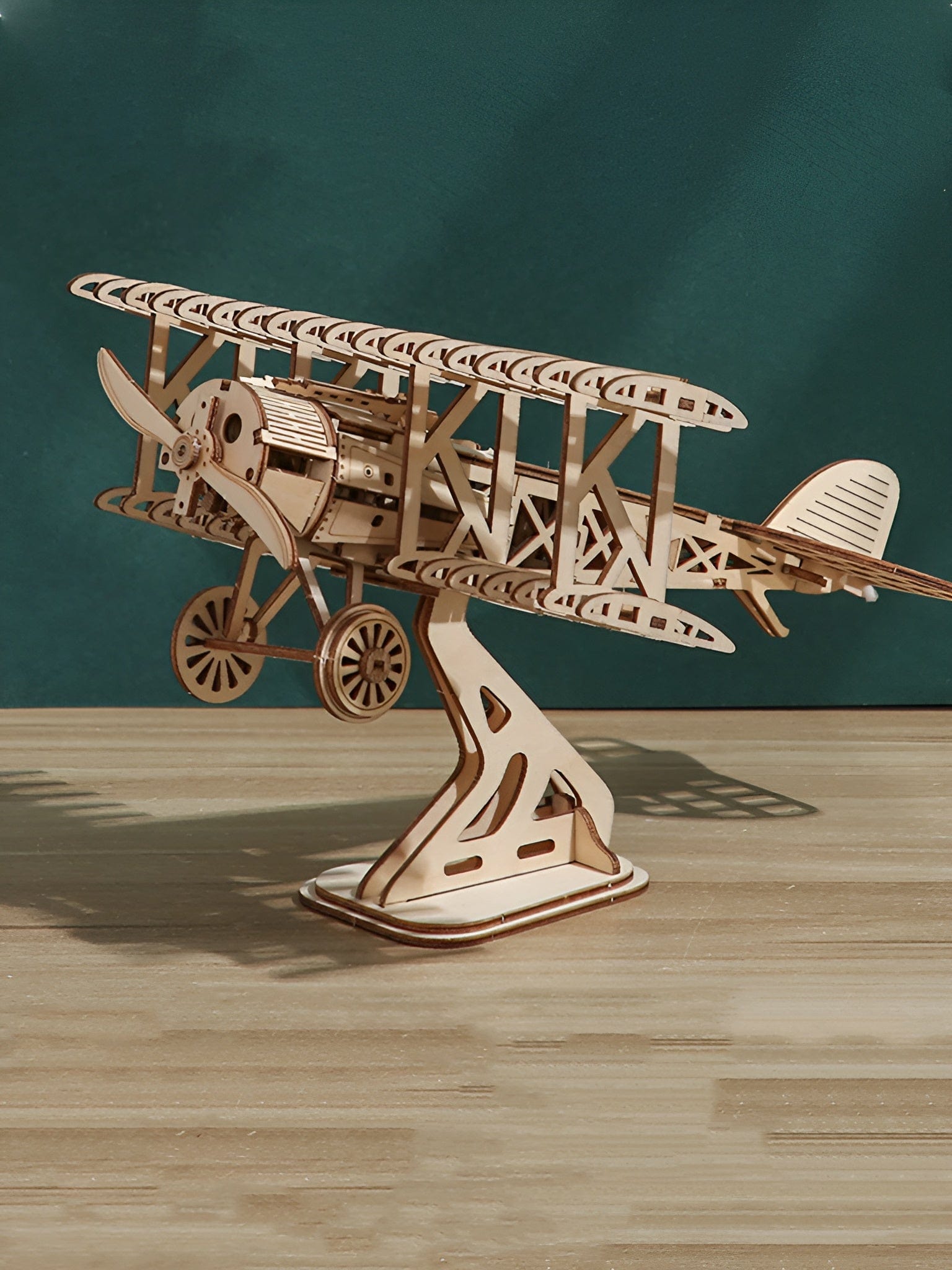 Maquette Bois Avion : Découvrez nos offres exclusives et survolez l'ordinaire !