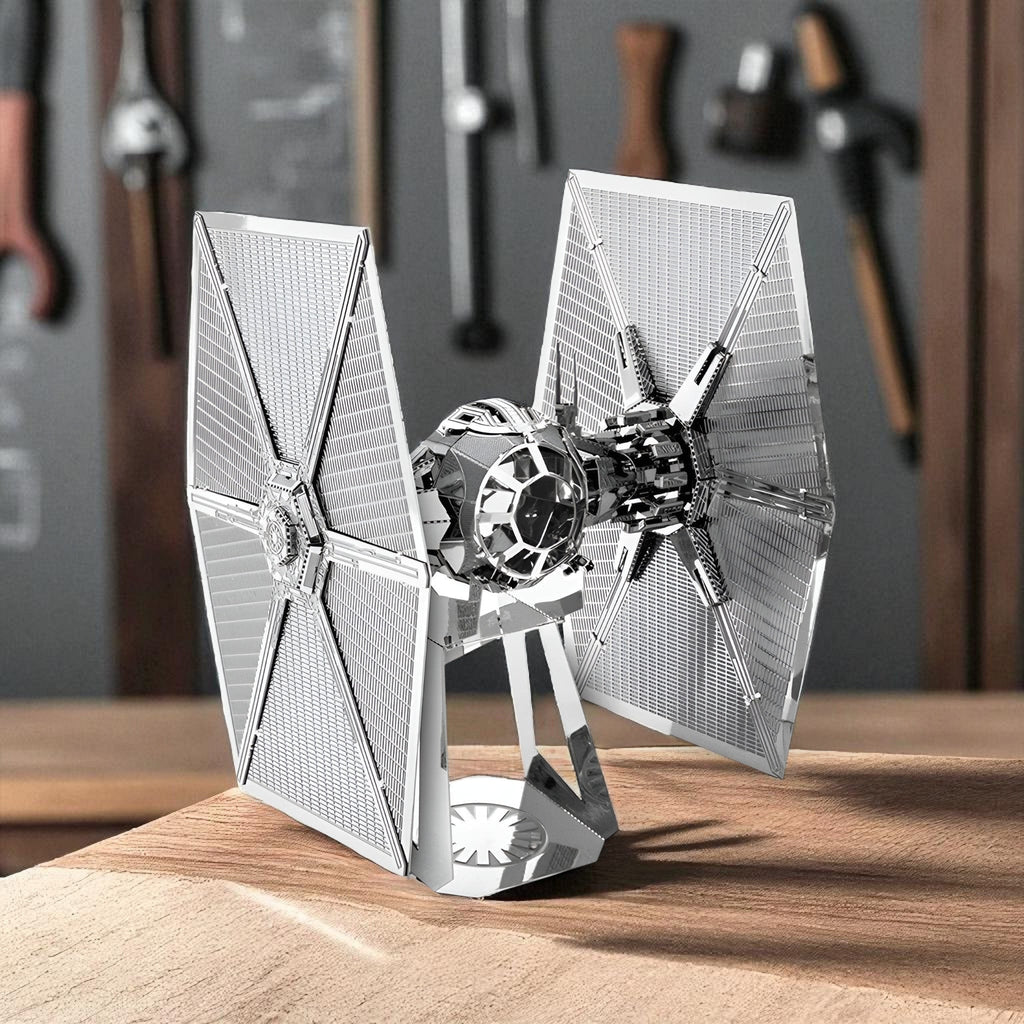 Puzzle 3D Vaisseau Combat – Construisez votre Flotte Spatiale !